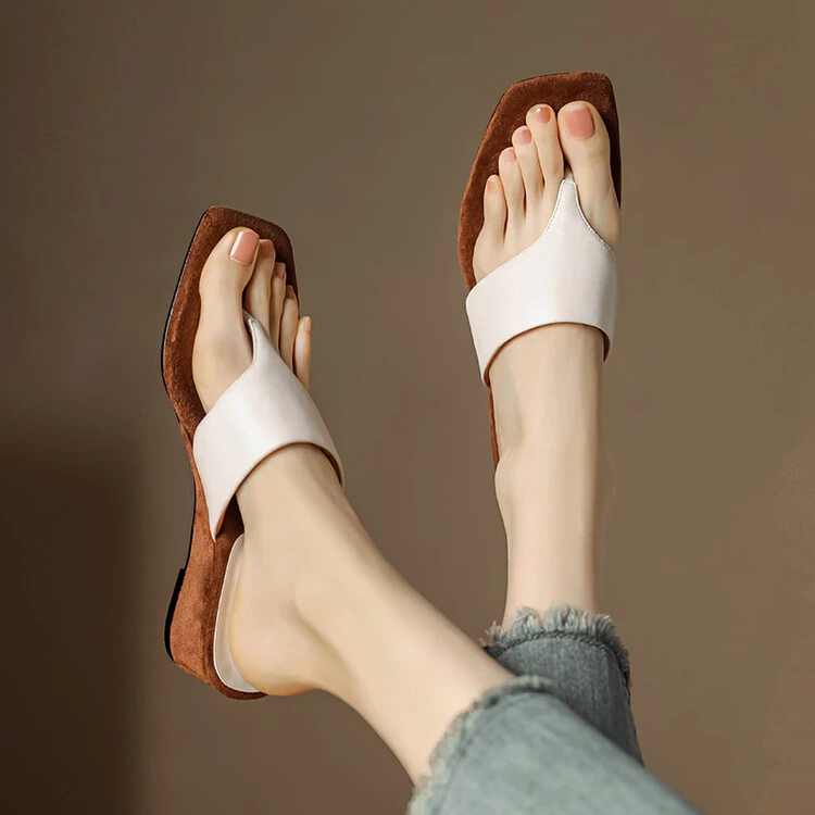 新款ins小众个性时尚潮款坡跟人字拖外穿凉拖方头夹趾露趾拖鞋