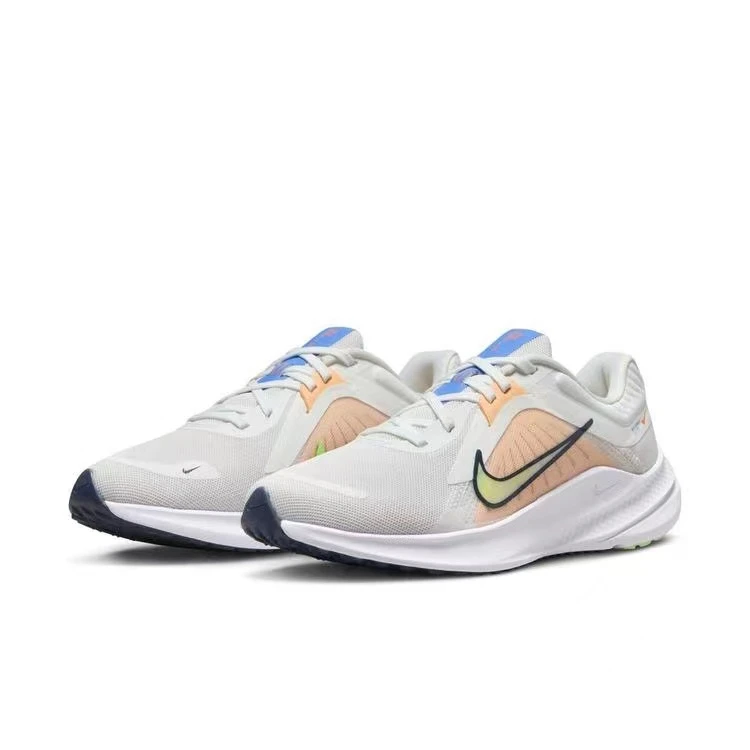 NIKE/耐克正品女子白橙低帮运动舒适跑步鞋QUEST 5-DD9291-103