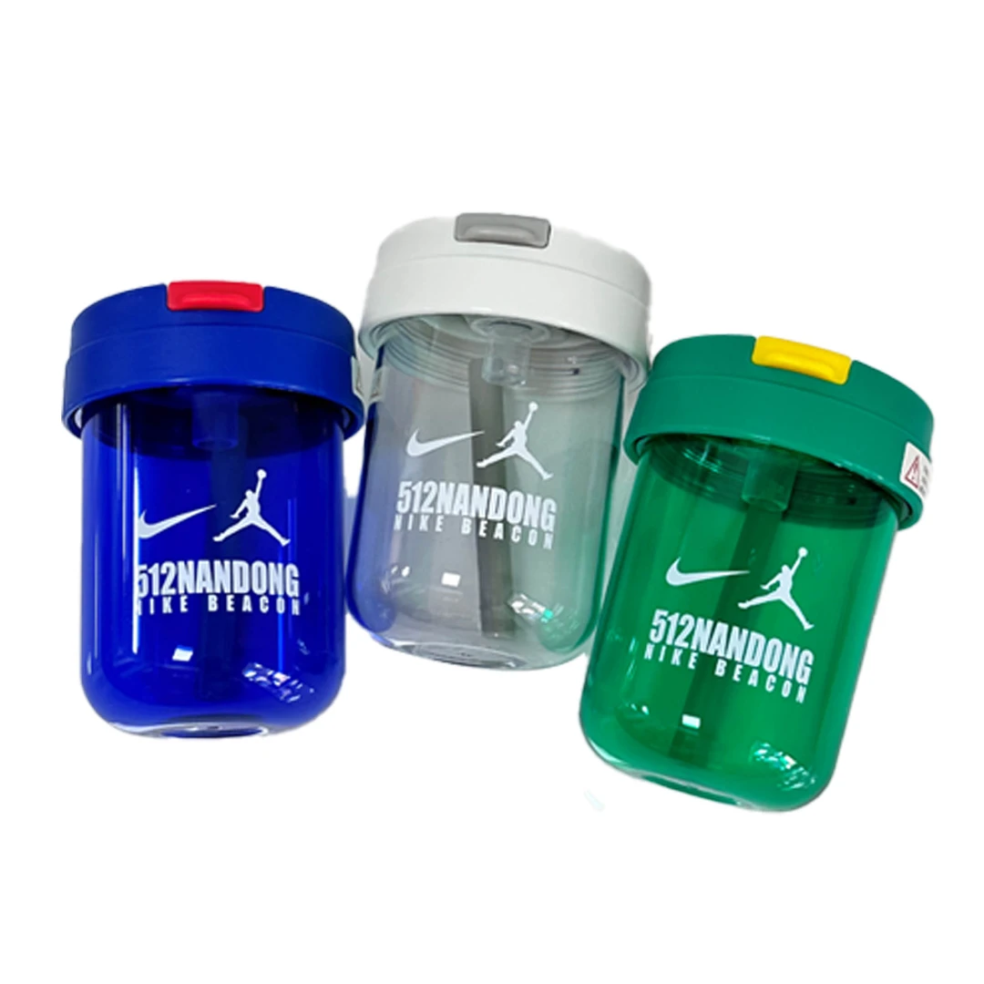 NIKE定制水杯（颜色随机）