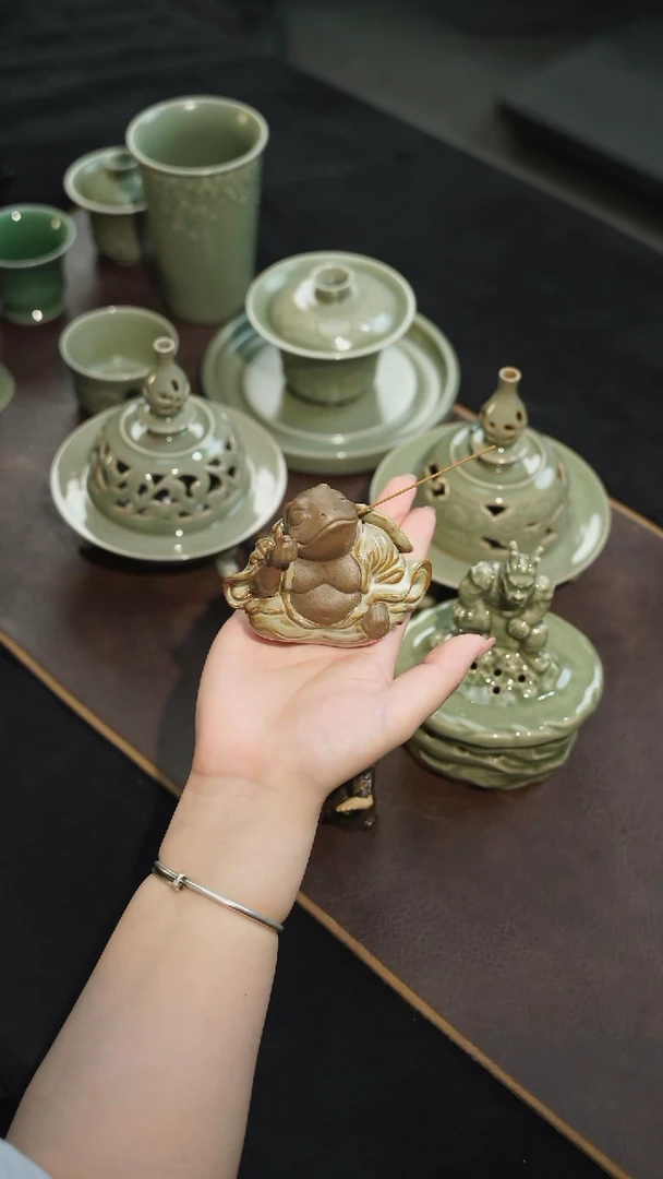 【闪购商品】杯瓷茶记 蛙仙人香插