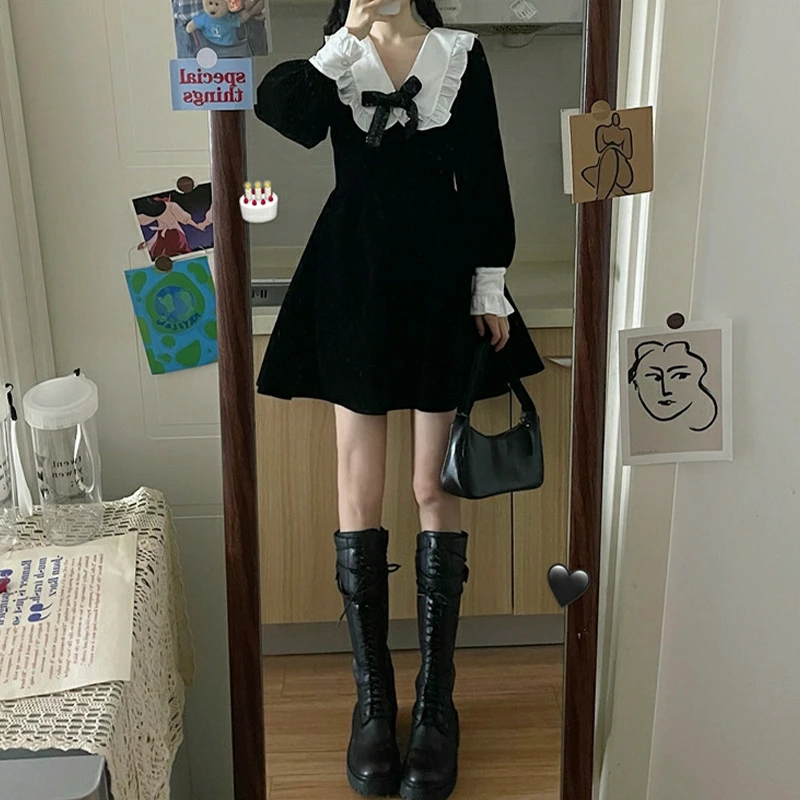 赫本风黑色丝绒连衣裙秋冬女装2023年新款复古学院风洛丽塔小黑裙