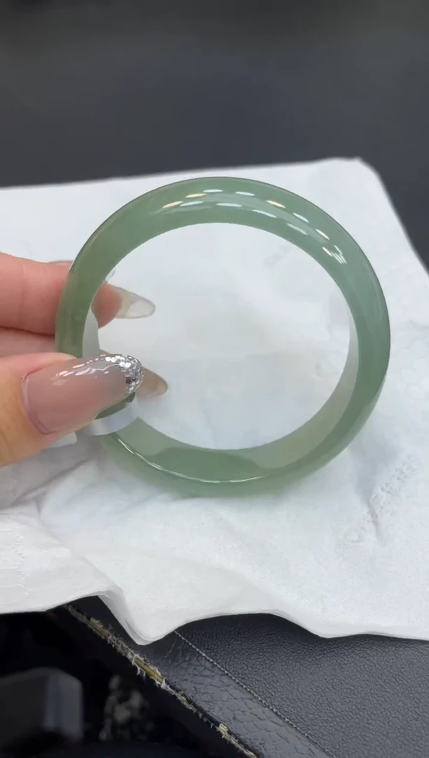 【闪购商品】翡翠手镯未镶嵌翡翠手镯