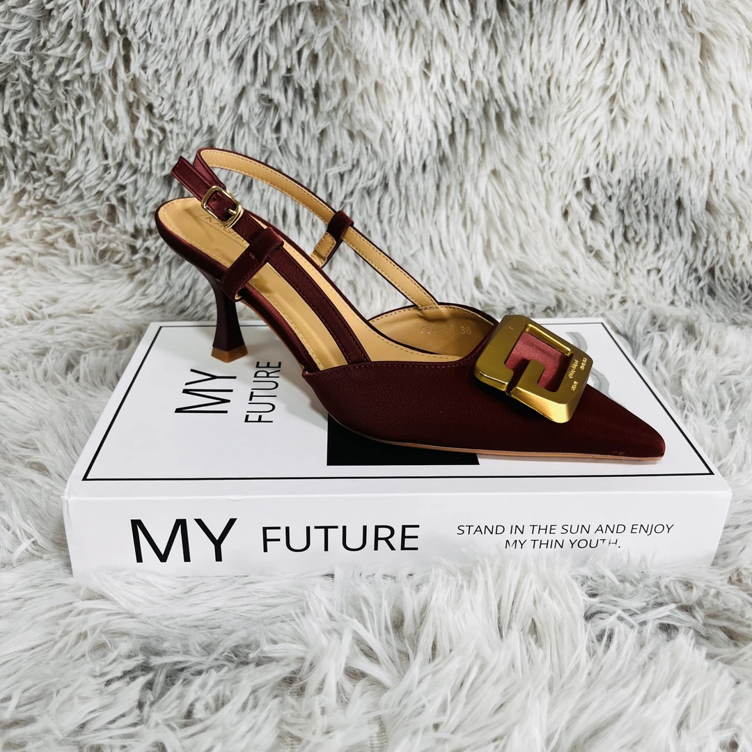 春夏新款 760-26 酒红色 百搭时尚潮流气质舒适高跟女士尖头凉鞋