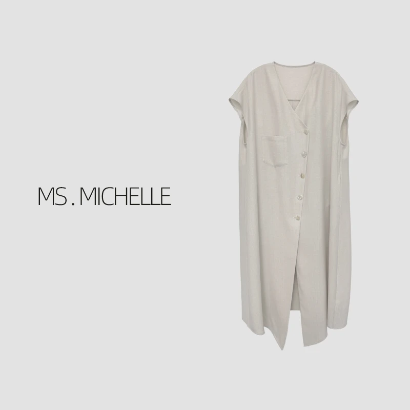 MS.MICHELLE 极简风小众设计不规则V领连衣裙6045