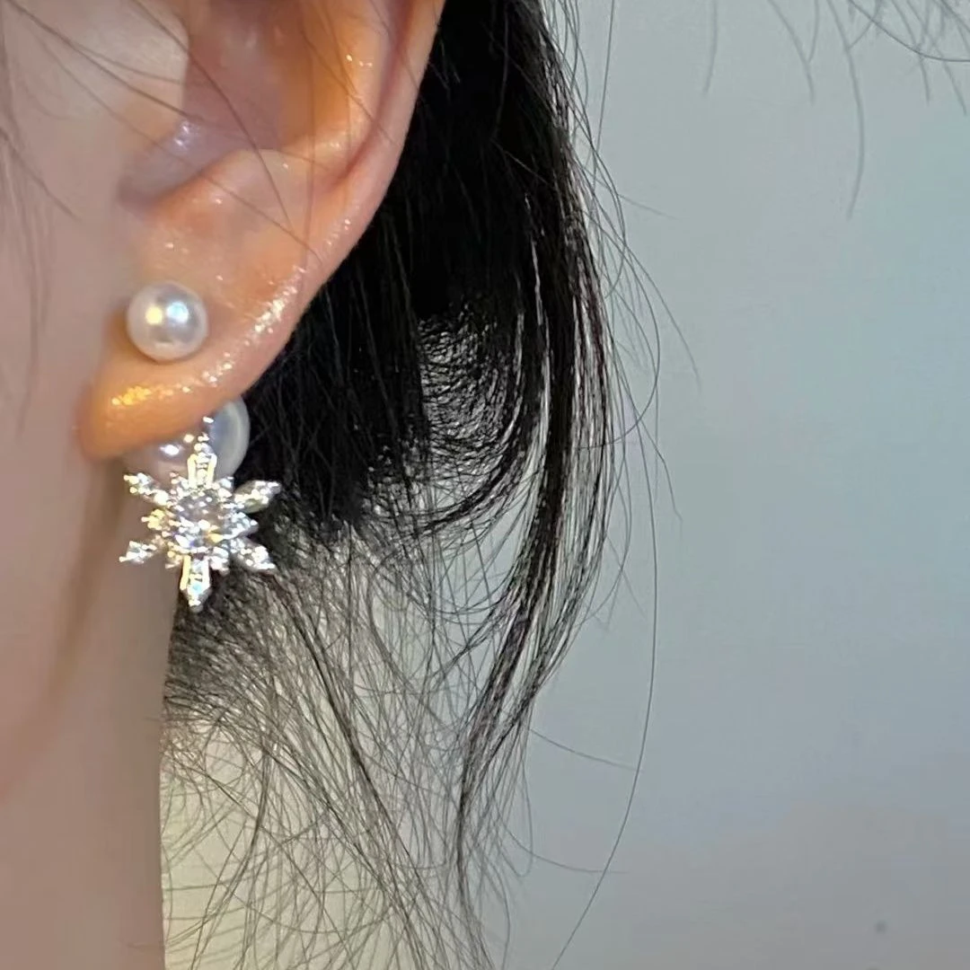 初雪圣诞耳坠2024雪花爆款耳环新款秋冬高级耳钉气质耳饰