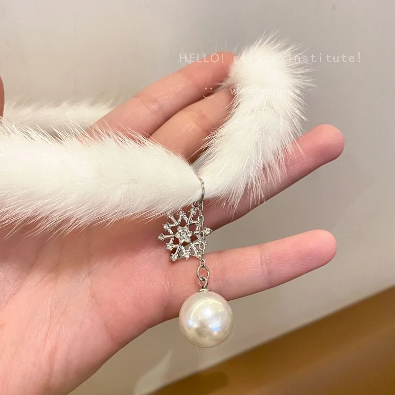 圣诞节雪花毛绒chocker项链轻奢小众锁骨链秋冬毛衣链