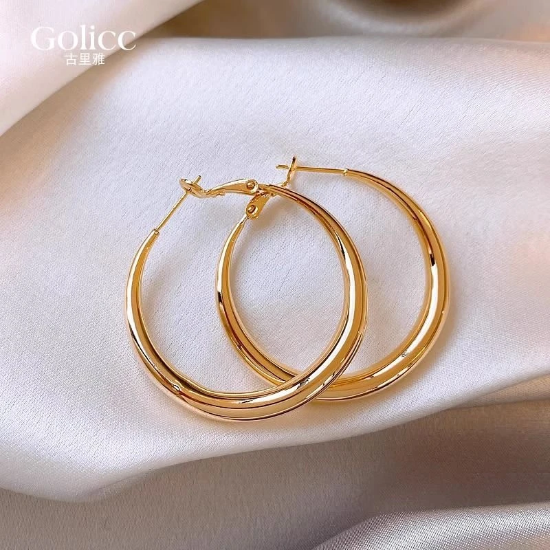 2024新款爆款高级感金色耳圈女气质圈圈耳环耳钉适合方圆脸的耳饰