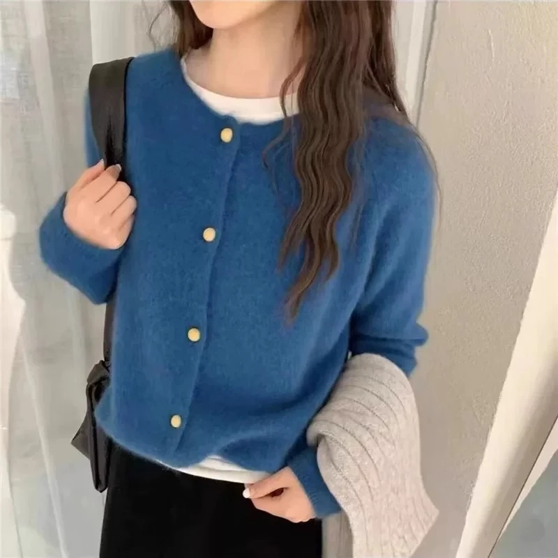 长袖针织开衫秋冬别致小众单排扣设计感针织衫A352