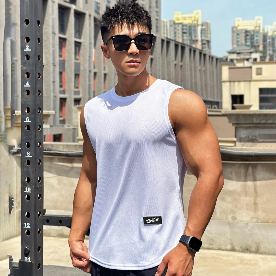 夏季新款潮流男士套头圆领网眼打底衫运动健身上衣无袖背心速干