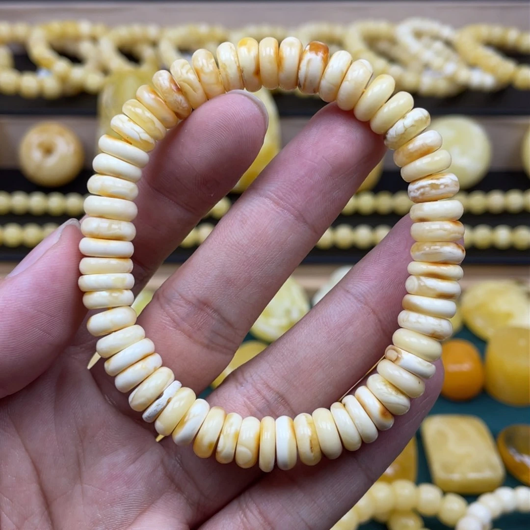 琥珀裸石未镶嵌蜜蜡