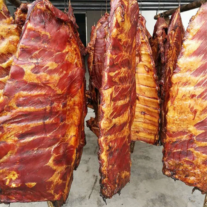 湖南特色湘味农家糠熏腊排骨