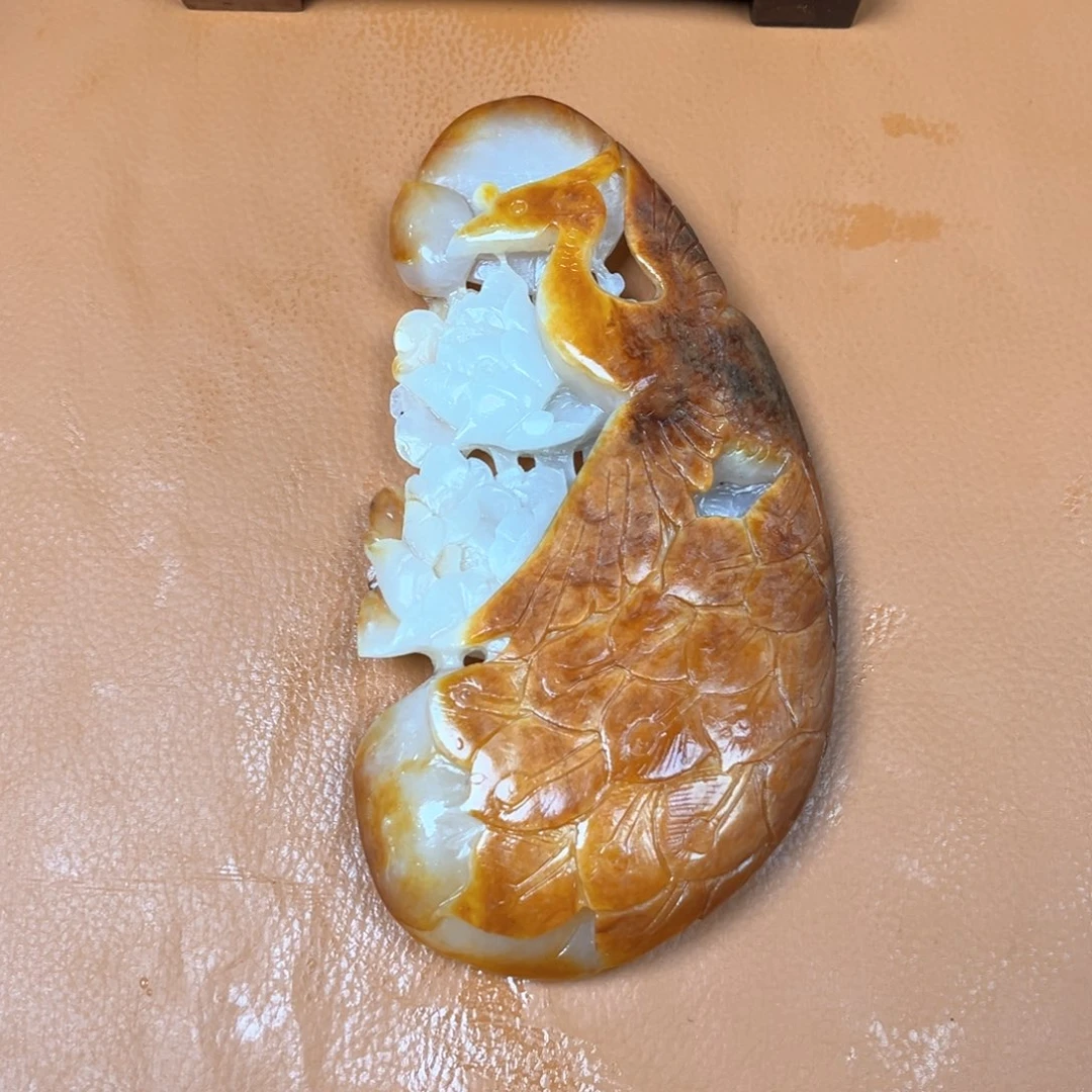 和田玉颈饰未镶嵌诚****司