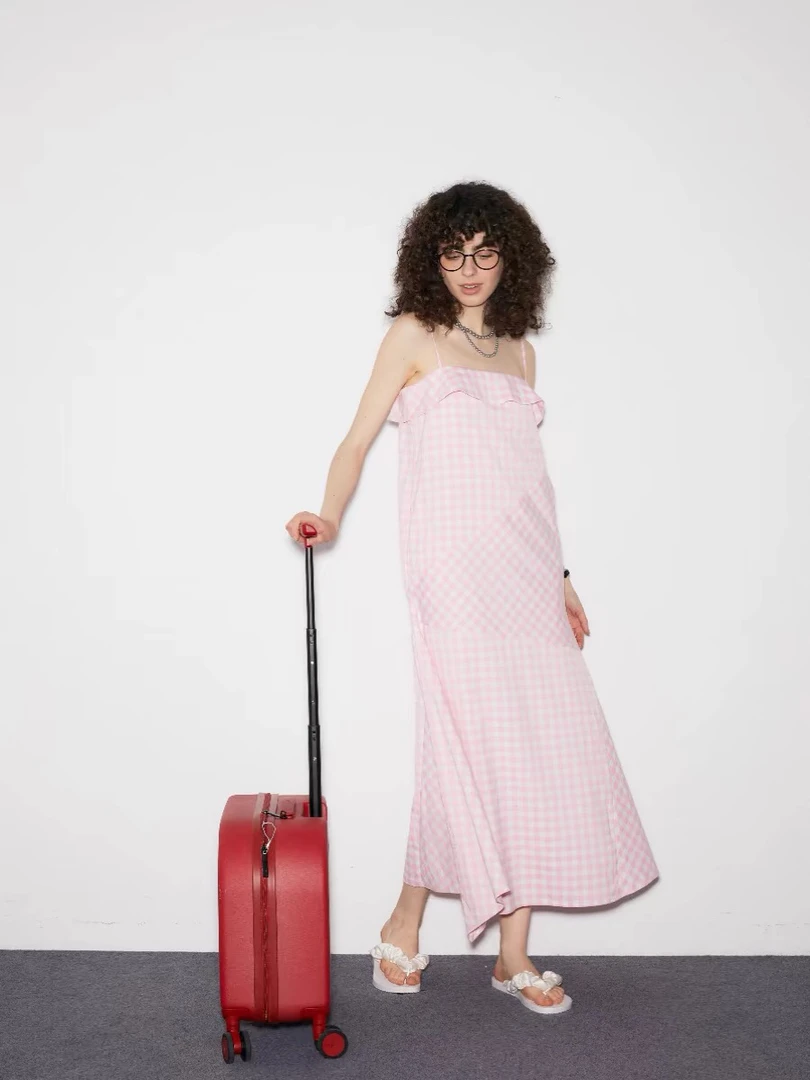 双色格纹长垂坠感吊带连衣裙