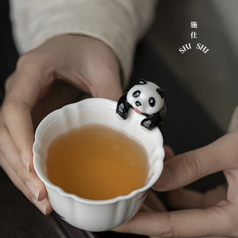 创意陶瓷熊猫盖碗茶杯挂饰摆件家用 茶宠茶拨架盖置茶道配件茶具