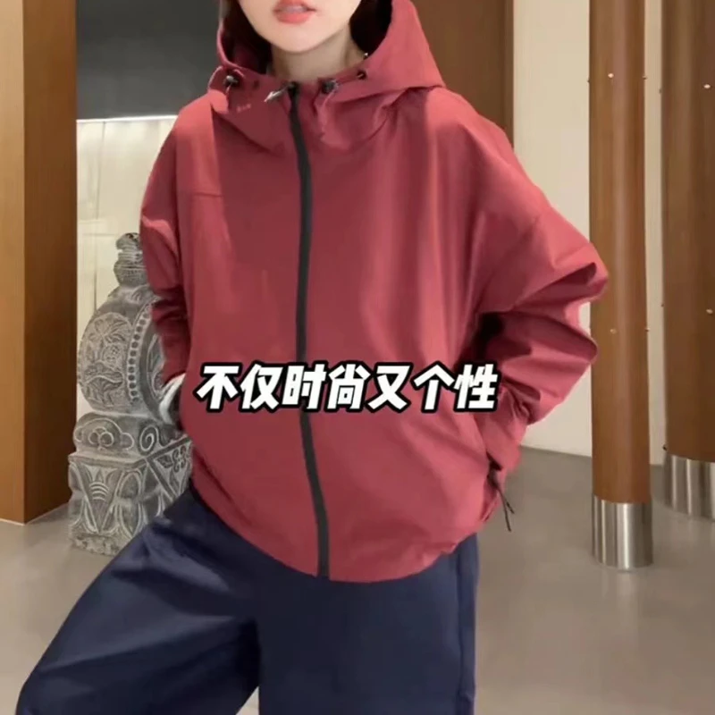 连帽长袖透气防风冲锋衣女2024宽松百搭显瘦薄款时尚外套潮 7359
