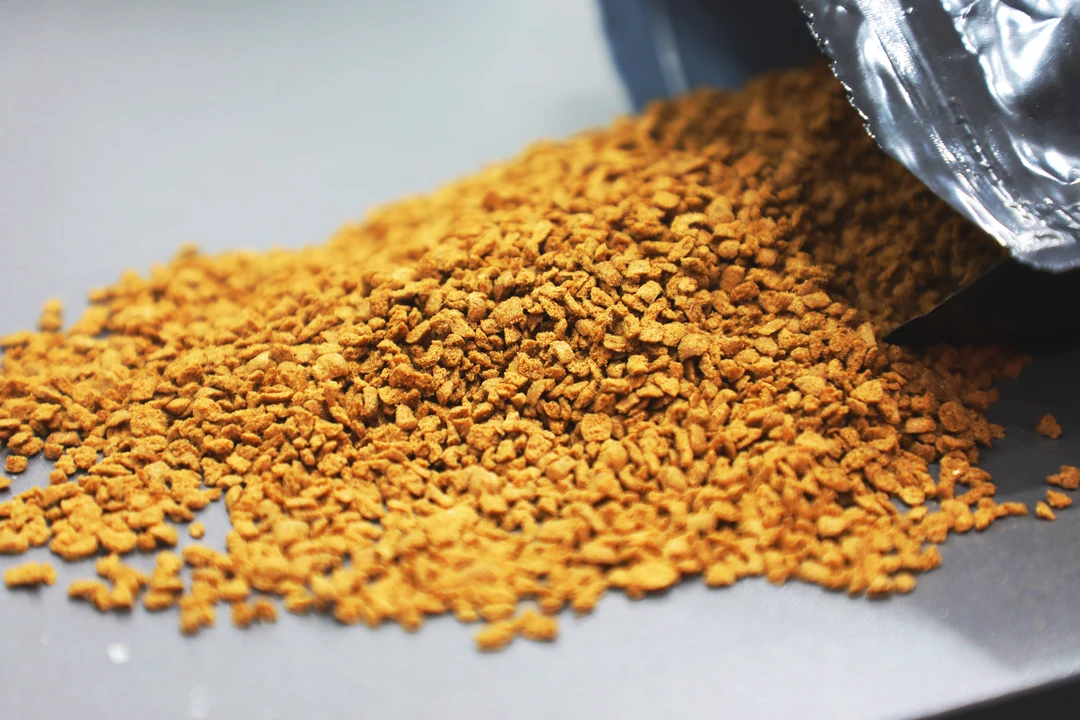 奋斗家族  垂钓俱乐部黑坑手饵饵料大破碎手饵饵料