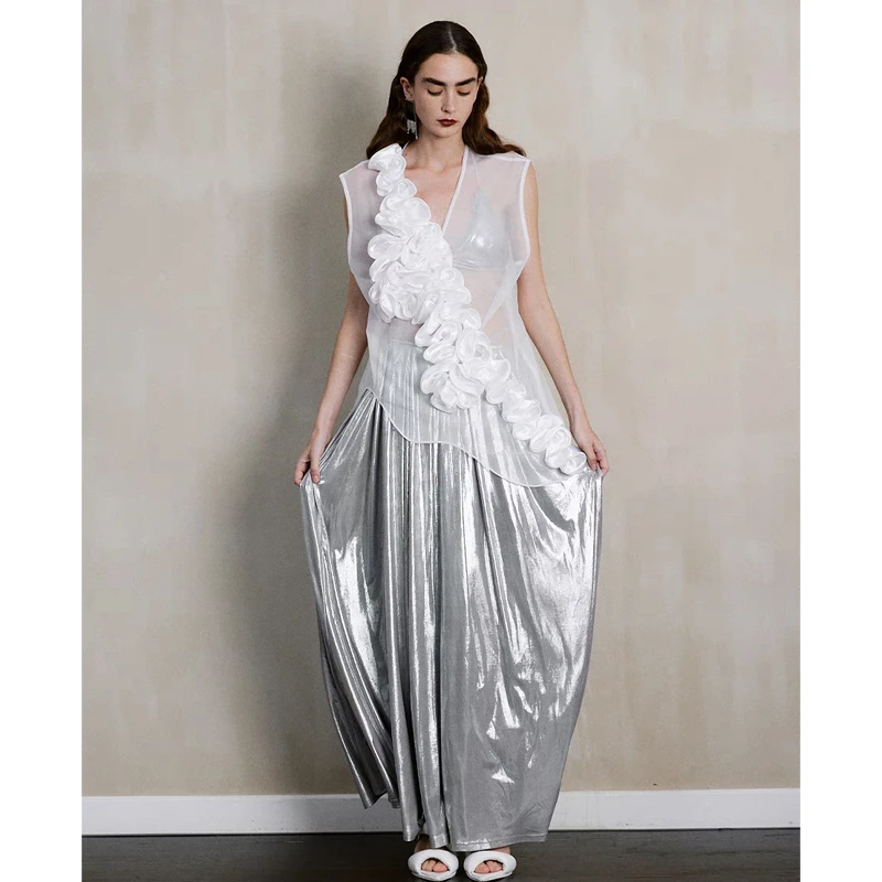 网红同款2024夏季新款小众名媛立体花朵设计网纱透明V领马夹马甲