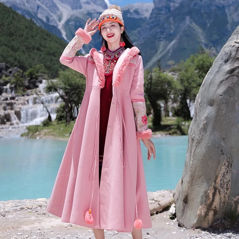 两人故事中国风民族风外套女长款大衣秋冬西藏旅游衣服女WT0536