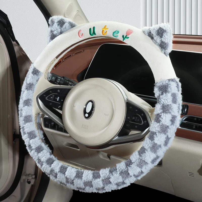 2024年新款猫耳朵可爱卡通迷你个性防滑吸汗毛绒冬季汽车方向盘套