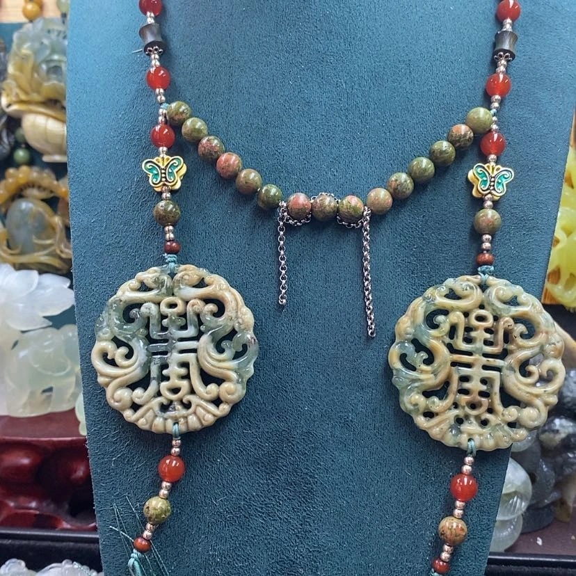 【闪购商品】蛇纹石玉吊坠未镶嵌