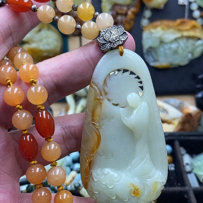 【闪购商品】蛇纹石玉吊坠未镶嵌