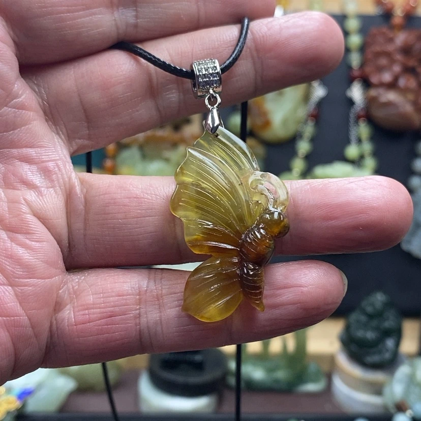 【闪购商品】蛇纹石玉吊坠未镶嵌