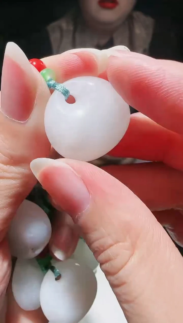 【闪购商品】透闪石质玉吊坠未镶嵌吊坠多样性发货只发一件