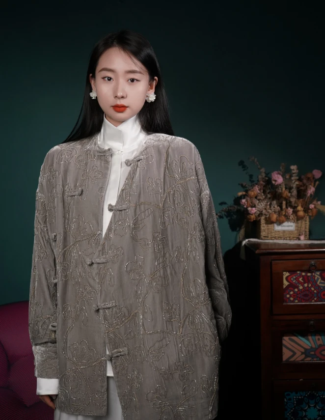 RMC-新中式盘金绣真丝丝绒外套-T202401201