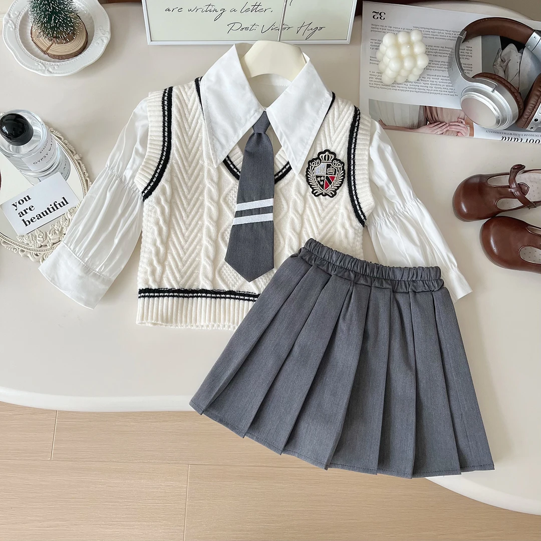 【温柔】女童秋季针织毛衣衬衫设计套装女宝学院风JK裙三件套Q67579