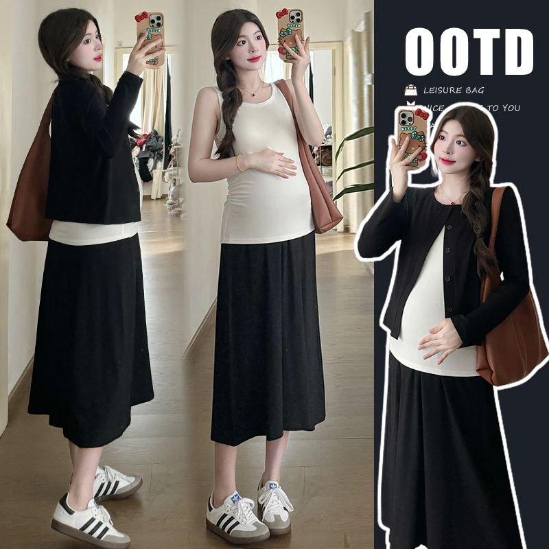 孕妇秋装套装时尚半身裙大码上衣三件套2024新款早秋连衣裙两件套
