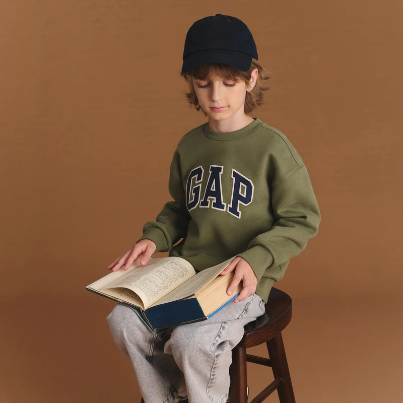 【达人专属】Gap男女童2024秋冬新款撞色字母logo抓绒卫衣645106