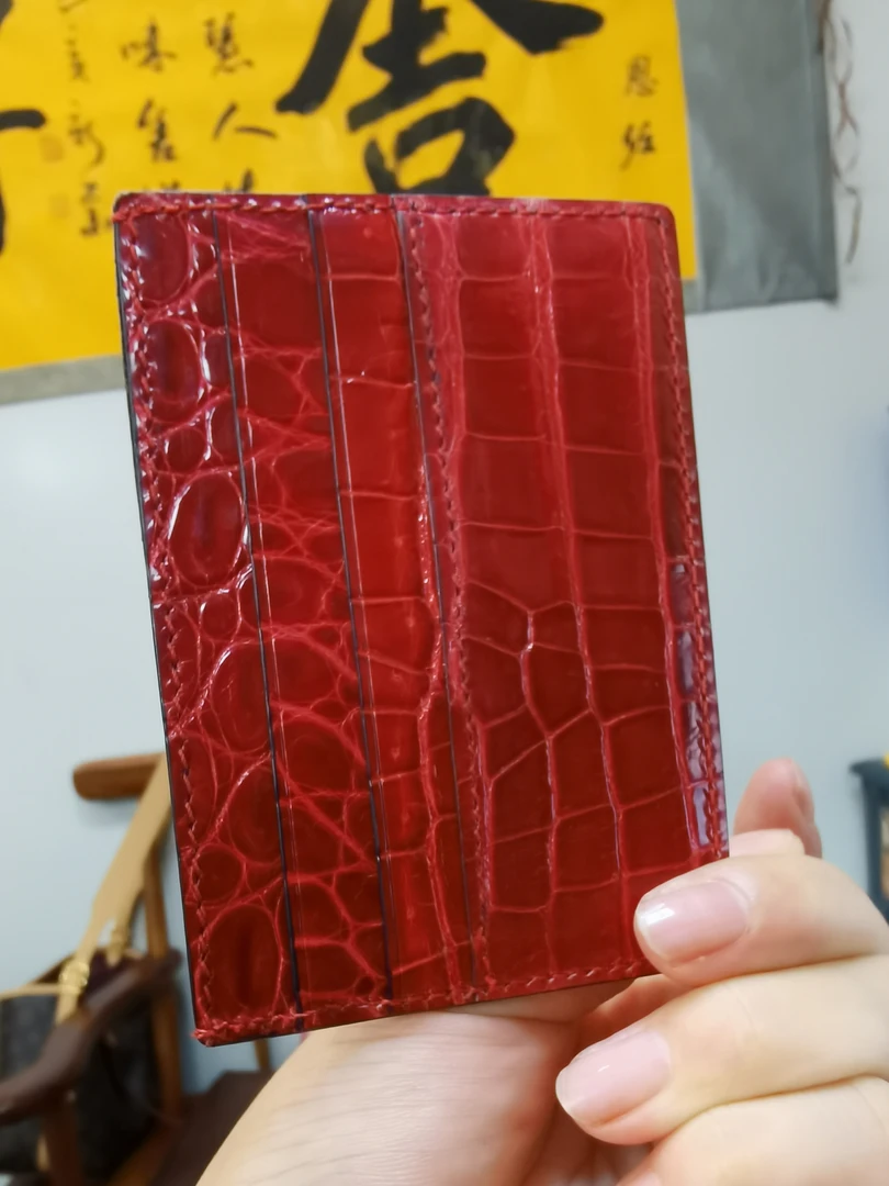 鳄鱼肚皮小卡包 鳄鱼皮卡包