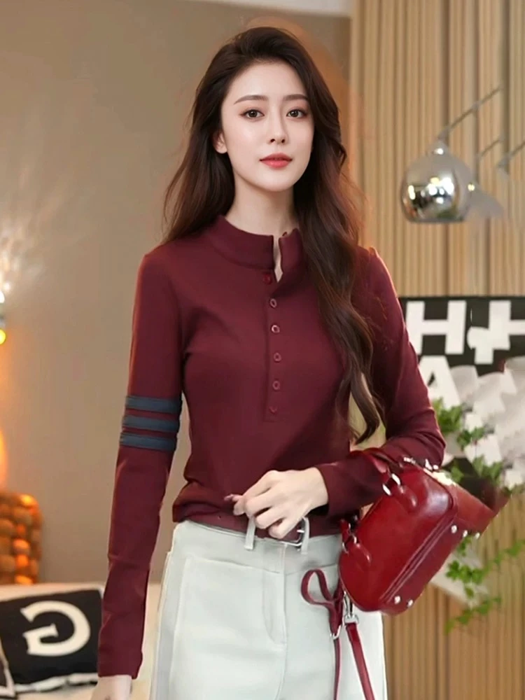 法式时尚辣妹纽扣长袖T恤女冬季2024年新款内搭修身显瘦上衣