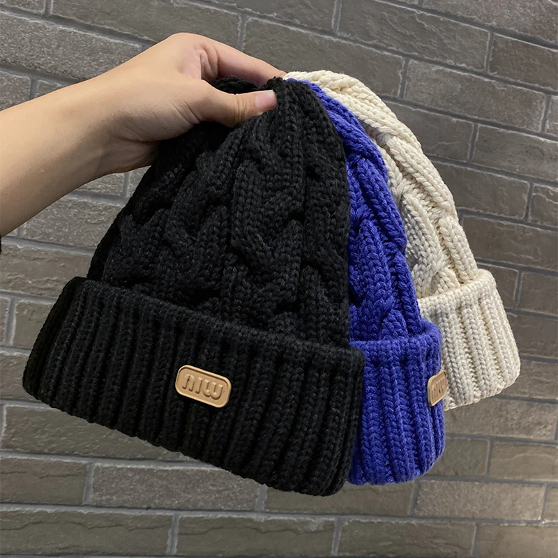 秋冬季粗毛线帽子女麻花纹理针织帽韩版时尚百搭防寒保暖护耳帽潮