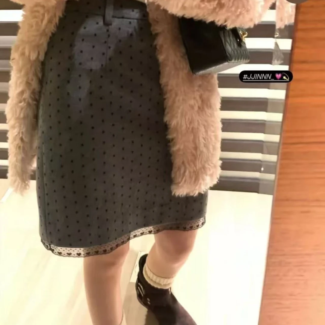 2809一步波点裙~miu系女孩下摆爱心蕾丝波点中裙