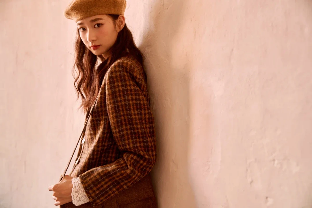 棉棉二零九-三九九美拉直播链接短款时尚气质小香风复古宽松加厚