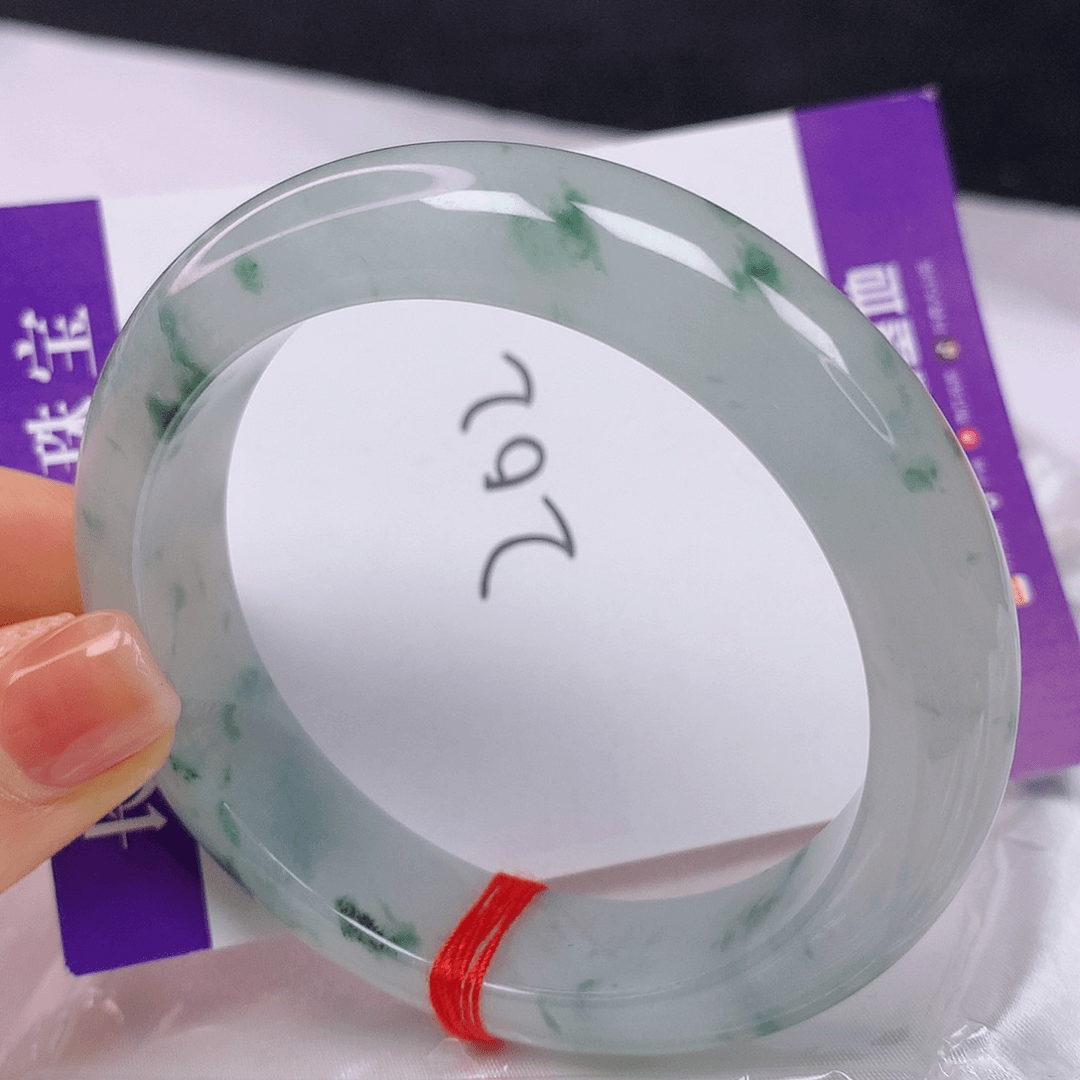 【闪购商品】翡翠手镯未镶嵌52+翡翠手镯