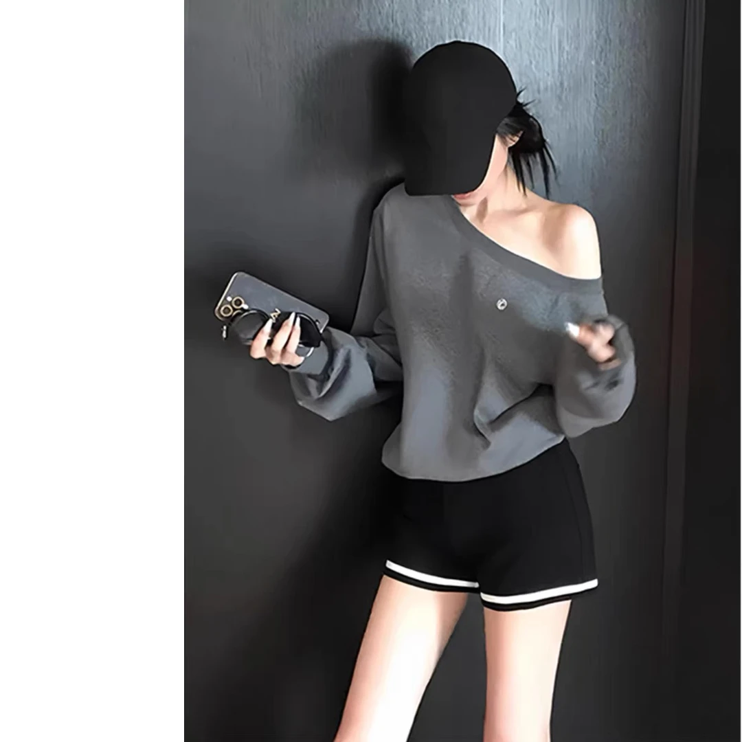 【77定制】♥露思同款♥设计感慵懒风斜肩长袖宽松短款卫衣时尚