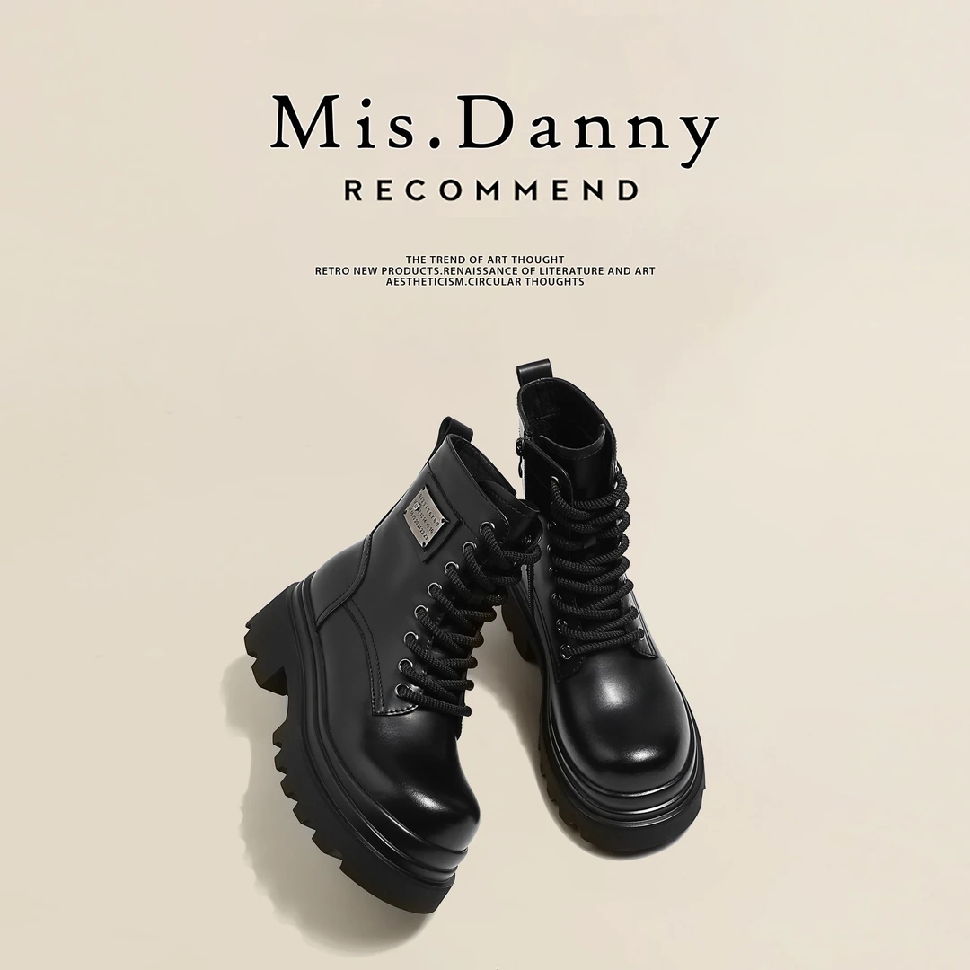 MisDanny马丁靴女2024年新款英伦风短筒系带复古厚底工装春夏单靴