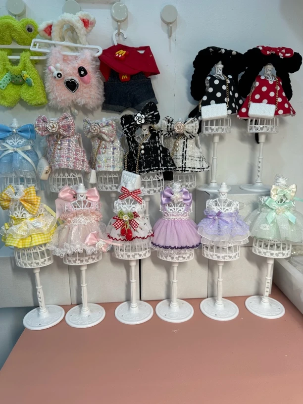 上迪玲娜贝儿可琦安着替娃衣