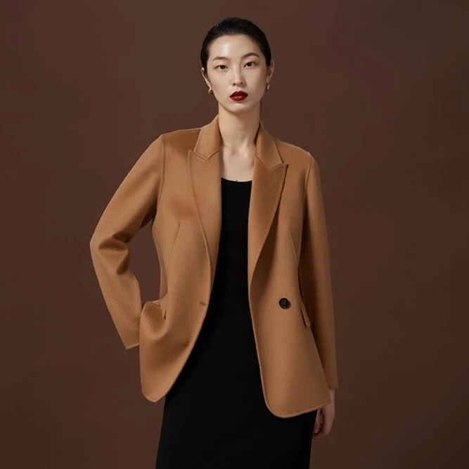 【达人】东黎•小山羊绒 女士秋冬双面绒西服短款简约通勤西装3324
