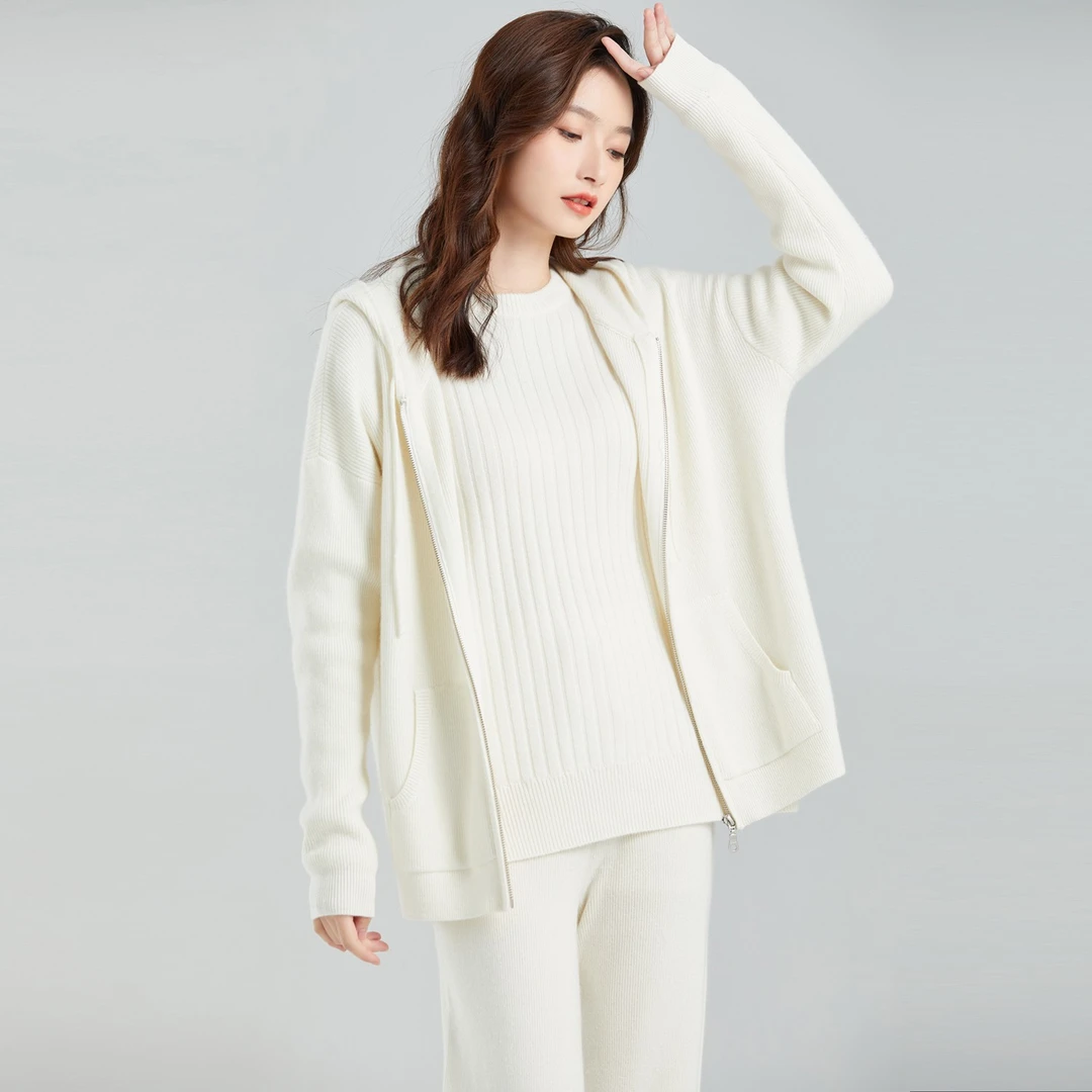 东黎 小山羊绒 流光风女秋冬针织运动连帽羊绒开衫WSR-21BBC38