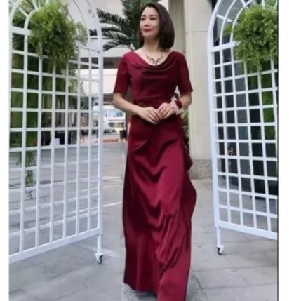 9293-11喜妈妈连衣裙礼服气质酒红色显瘦夏季长裙修身聚会轻奢