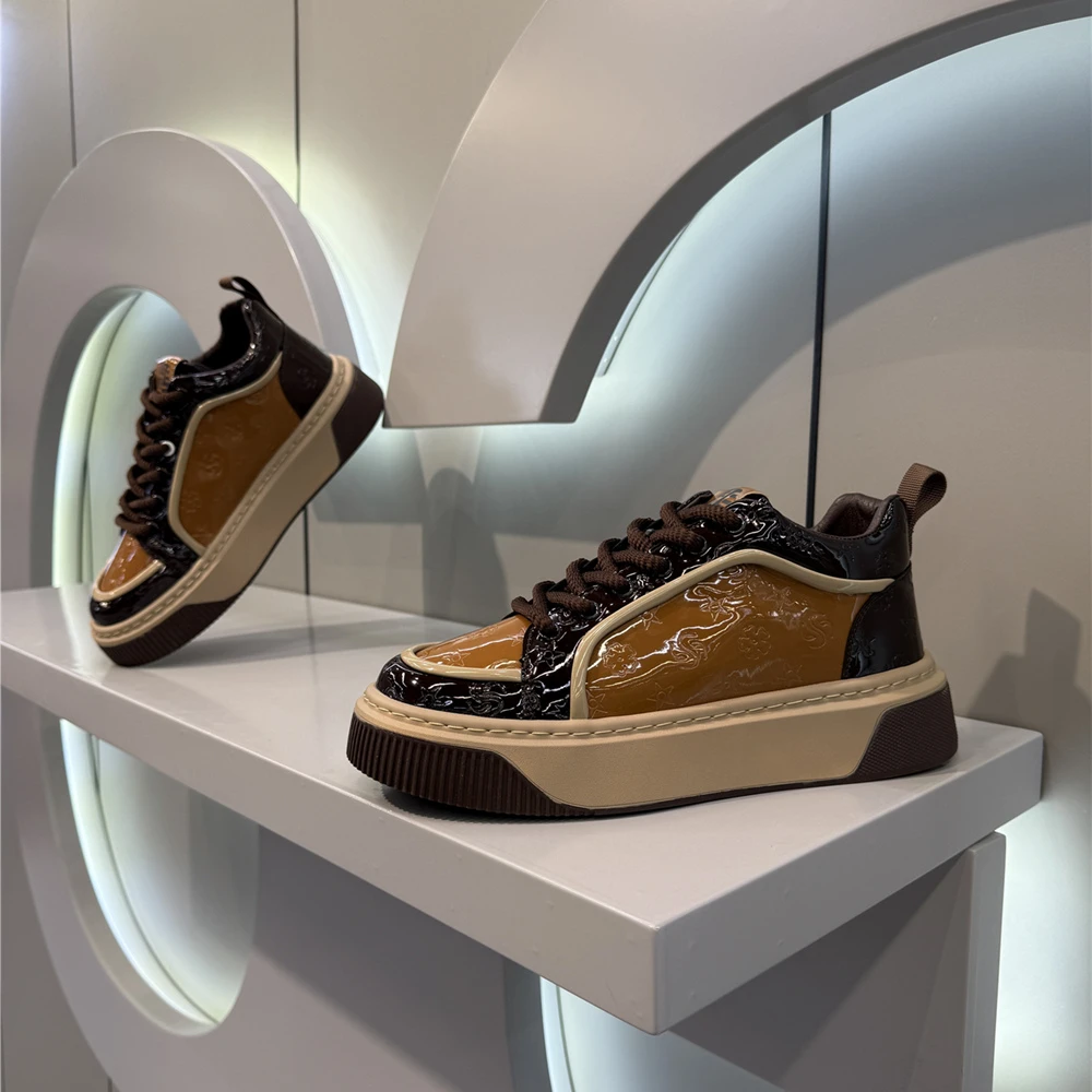 复古亮面潮流男鞋时尚休闲百搭厚底增高鞋2024男士韩版秋冬季潮鞋