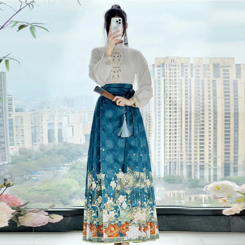 烟芷情【古韵花香】明制汉服女国风缎面曹县马面裙两件套装日常通勤