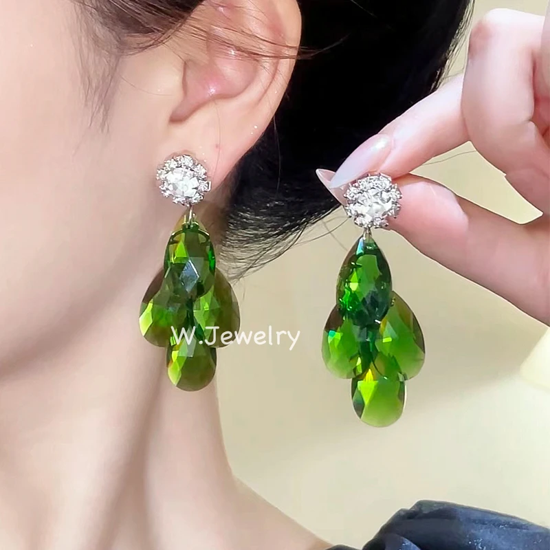 合金耳饰 复古轻奢绿色水滴耳环百搭法式镶嵌小众精致设计感耳钉
