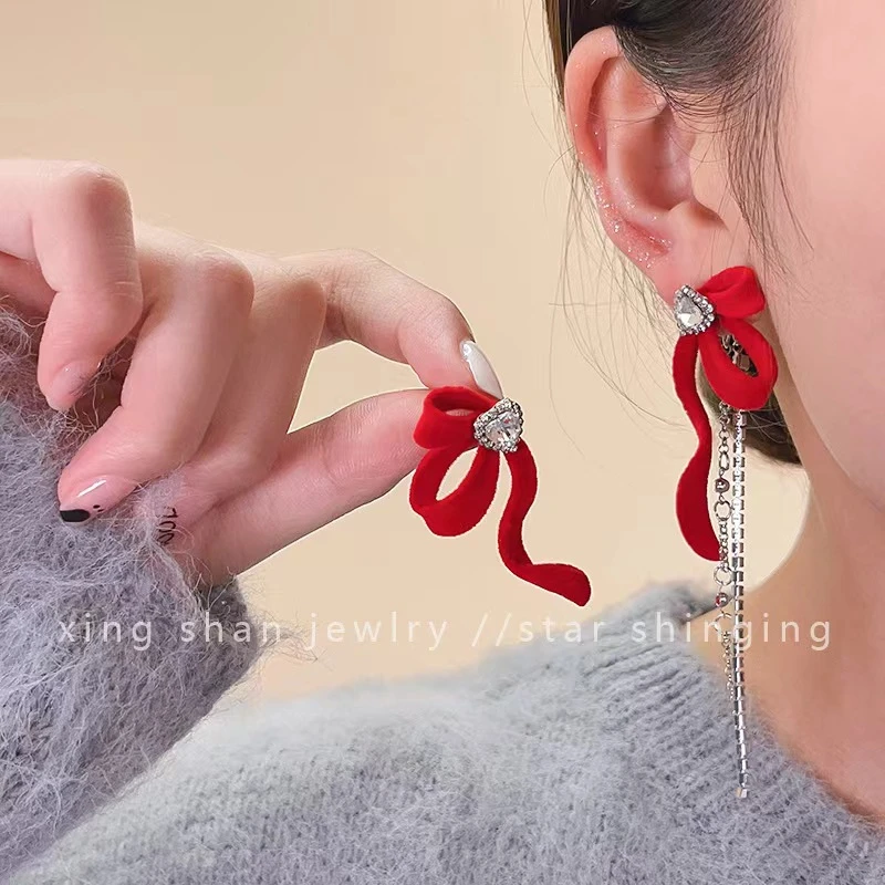 铜合金耳饰 秋冬气质红色丝绒长款耳环小众少女蝴蝶结喜庆耳钉
