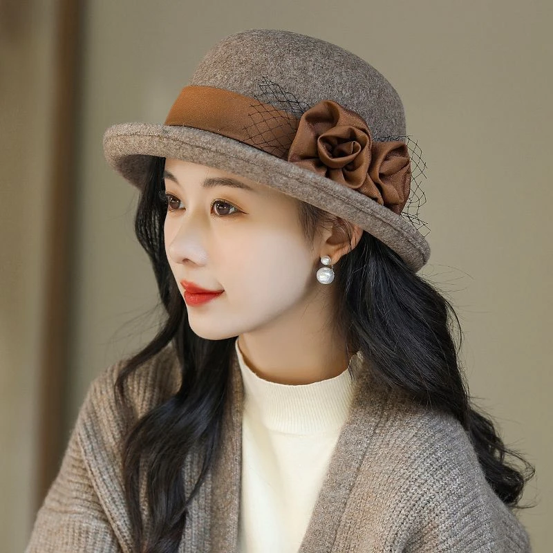 帽子女士秋冬羊毛呢韩版花朵卷边妈妈礼帽英伦时尚显年轻保暖盆帽