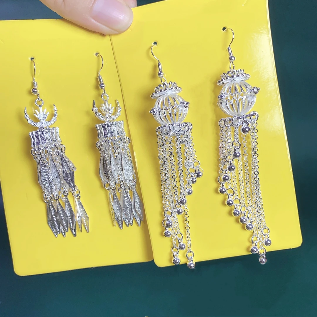 合金耳饰 苗疆民族风长款灯笼流苏超仙牛角菱形凤凰古镇彝族耳环