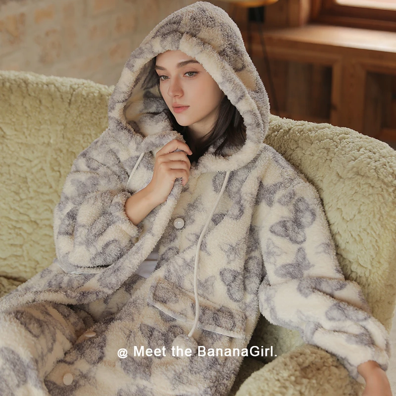 Bananagirl【光翼蝶舞】睡衣女秋冬连帽睡袍循环蓄温速暖家居服